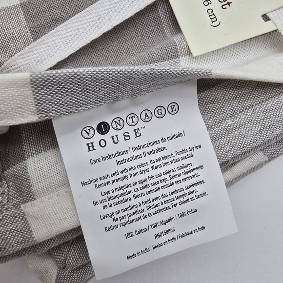 NWT Vintage House Park B. Smith 8pc Napkin Set 18x18 In - Picture 4 of 4